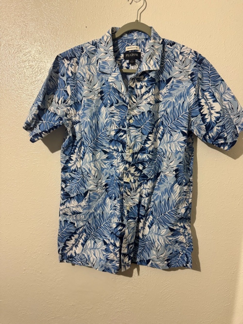 Jos. A. Bank Blue and White Tropical Print Short-Sleeve Shirt